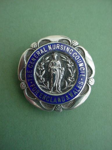 General Nursing Council for England & Wales,Silver Nurses badge