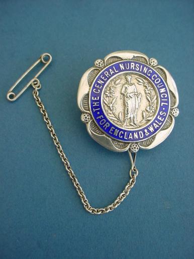 General Nursing Council for England & Wales,Silver Nurses badge