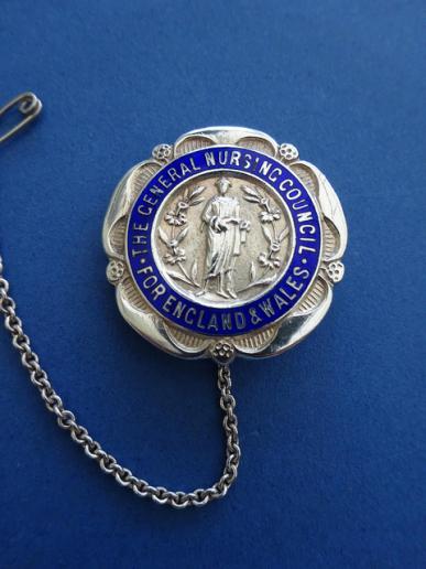 General Nursing Council for England & Wales,Silver Nurses badge