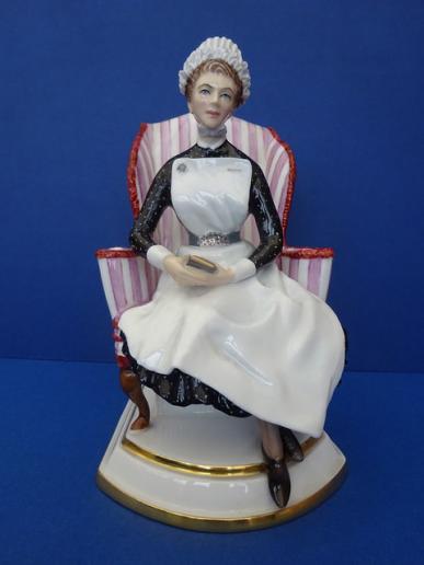 Royal Worcester Figurine,Sister St Thomas' Hospital 