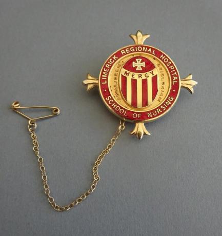 Limerick Regional Hospital School of Nursing,silver gilt Nurses badge