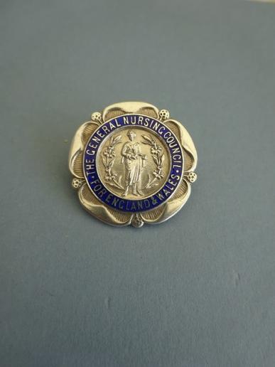 General Nursing Council for England & Wales,Silver SRN Badge