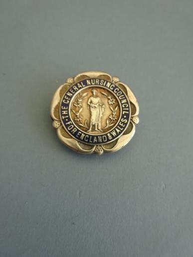 General Nursing Council for England & Wales,Silver SRN Badge