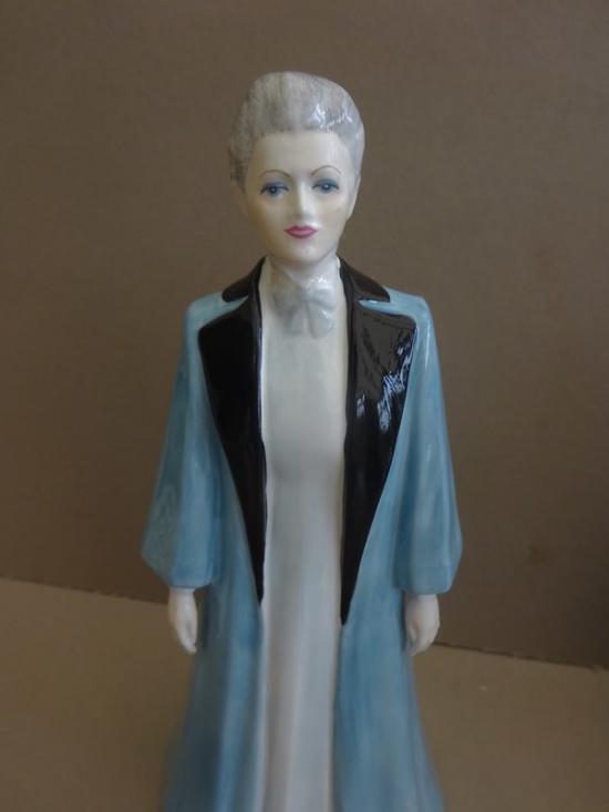 Coalport Figurine,Nurse Edith Cavell