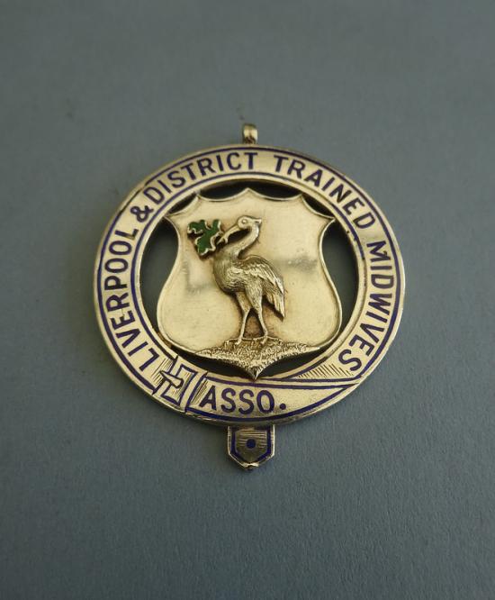 Liverpool & District Trained Midwives Association,Silver pendant badge