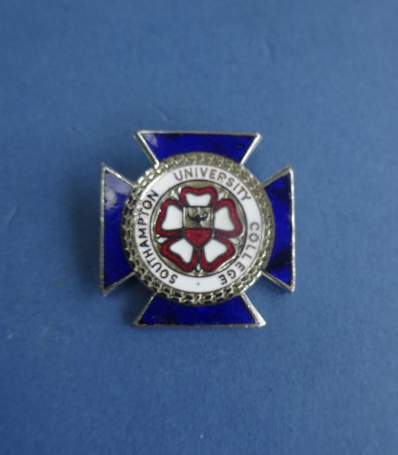 Southampton University College,Nurses Badge