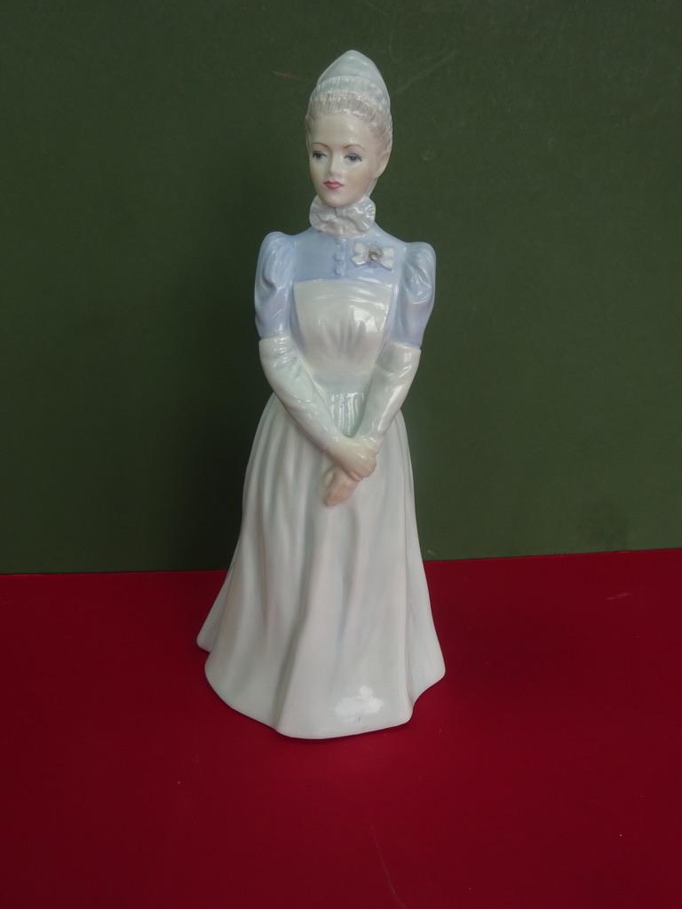 Coalport Figurine,Sister Lawrence St Mary's Hospital Paddington