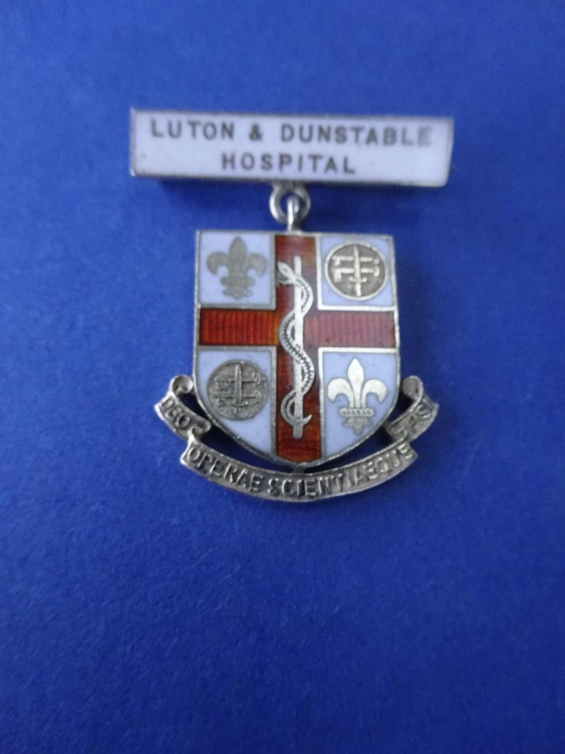 Luton & Dunstable Hospital, Silver Nurses Badge