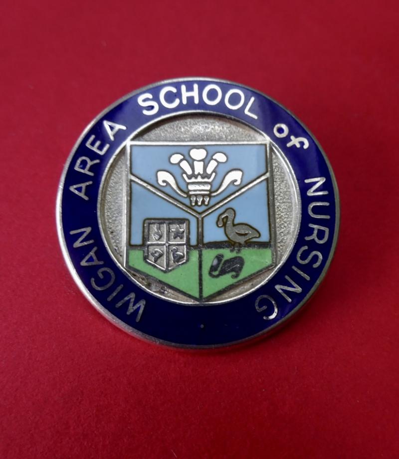 Wigan Area School of Nursing,Silver Nurses Badge