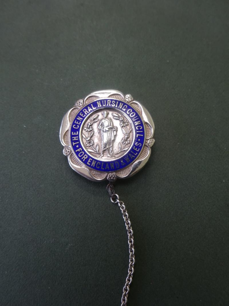 General Nursing Council For England & Wales,Silver SRN Badge