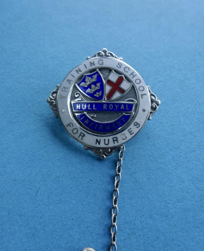 Hull Royal Infirmary Training School for Nurses/ General Nursing Council For England & Wales,Silver pair of badges