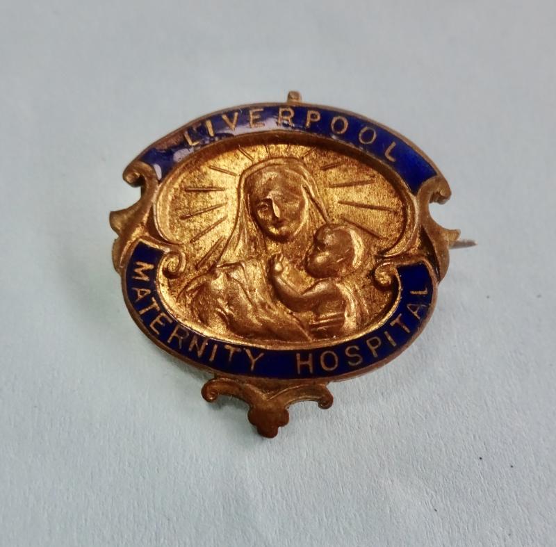 Liverpool Maternity Hospital,Midwives badge