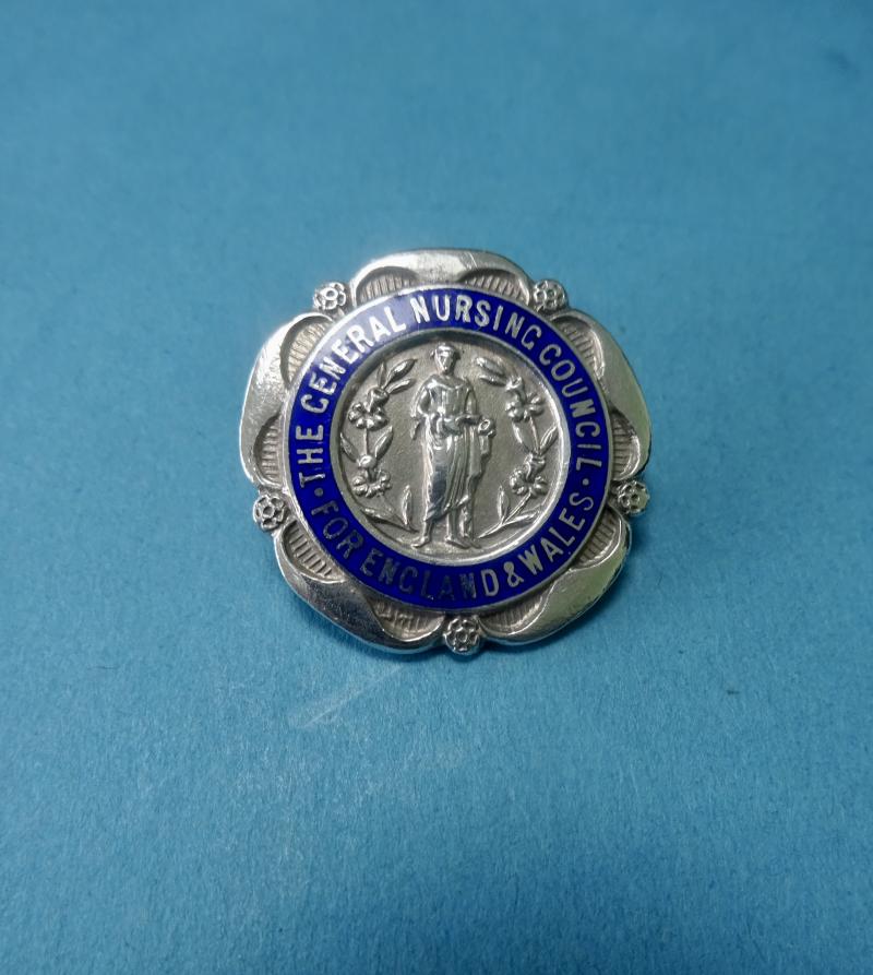 General Nursing Council For England & Wales,Silver SRN Badge