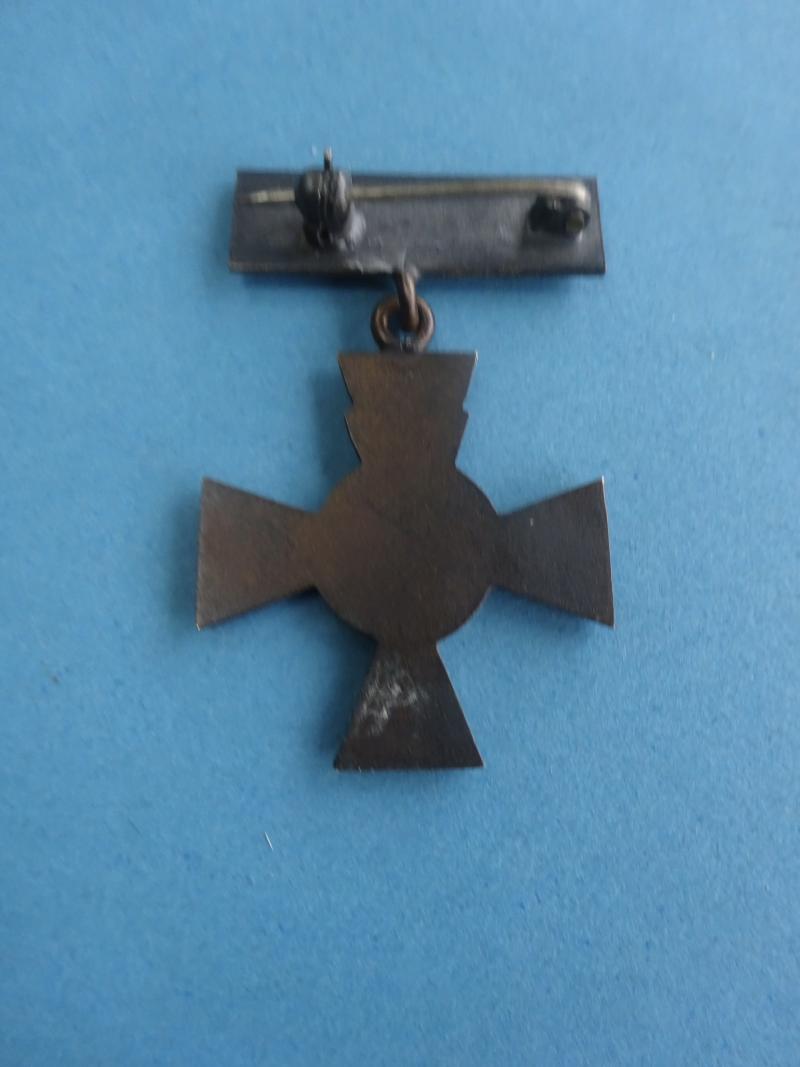 Moorfields Eye Hospital, Miniature Nurses badge