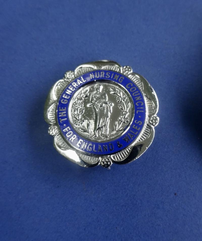 Queen Elizabeth Hospital for Children/GNC pair of badges