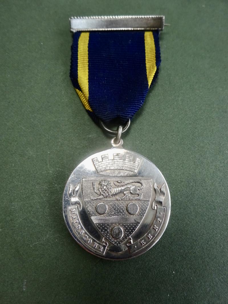 Maidstone Typhoid Medal, Nurse a Tenniswood.