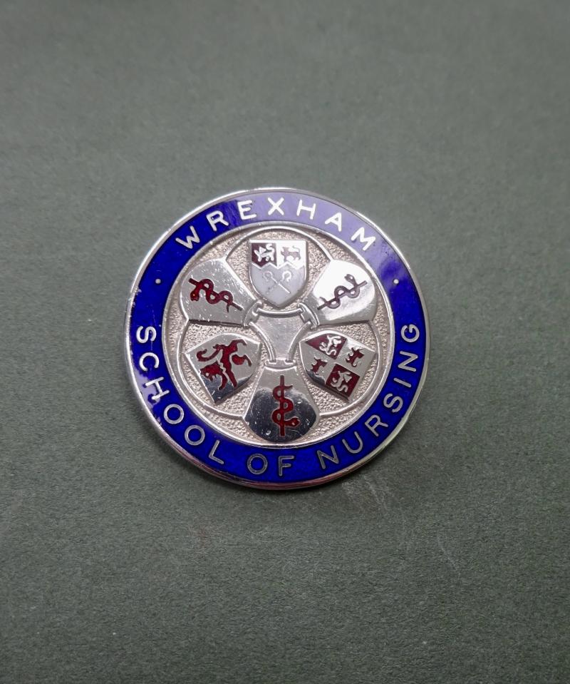 Wrexham School of Nursing, Silver Nurses Badge